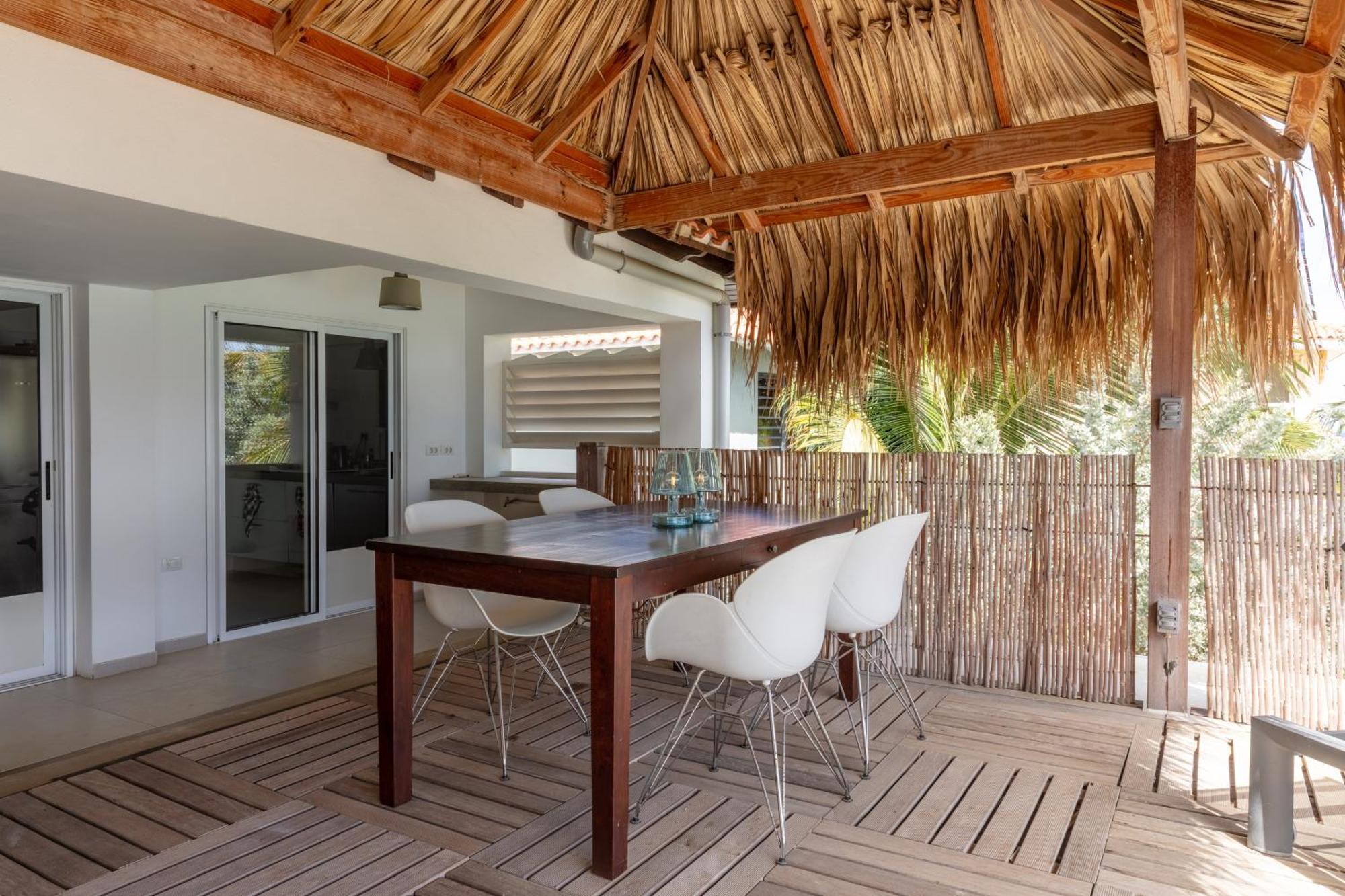 One Ocean Boutique Apartments & Suites Bonaire คราเลนไดค์ ห้อง รูปภาพ