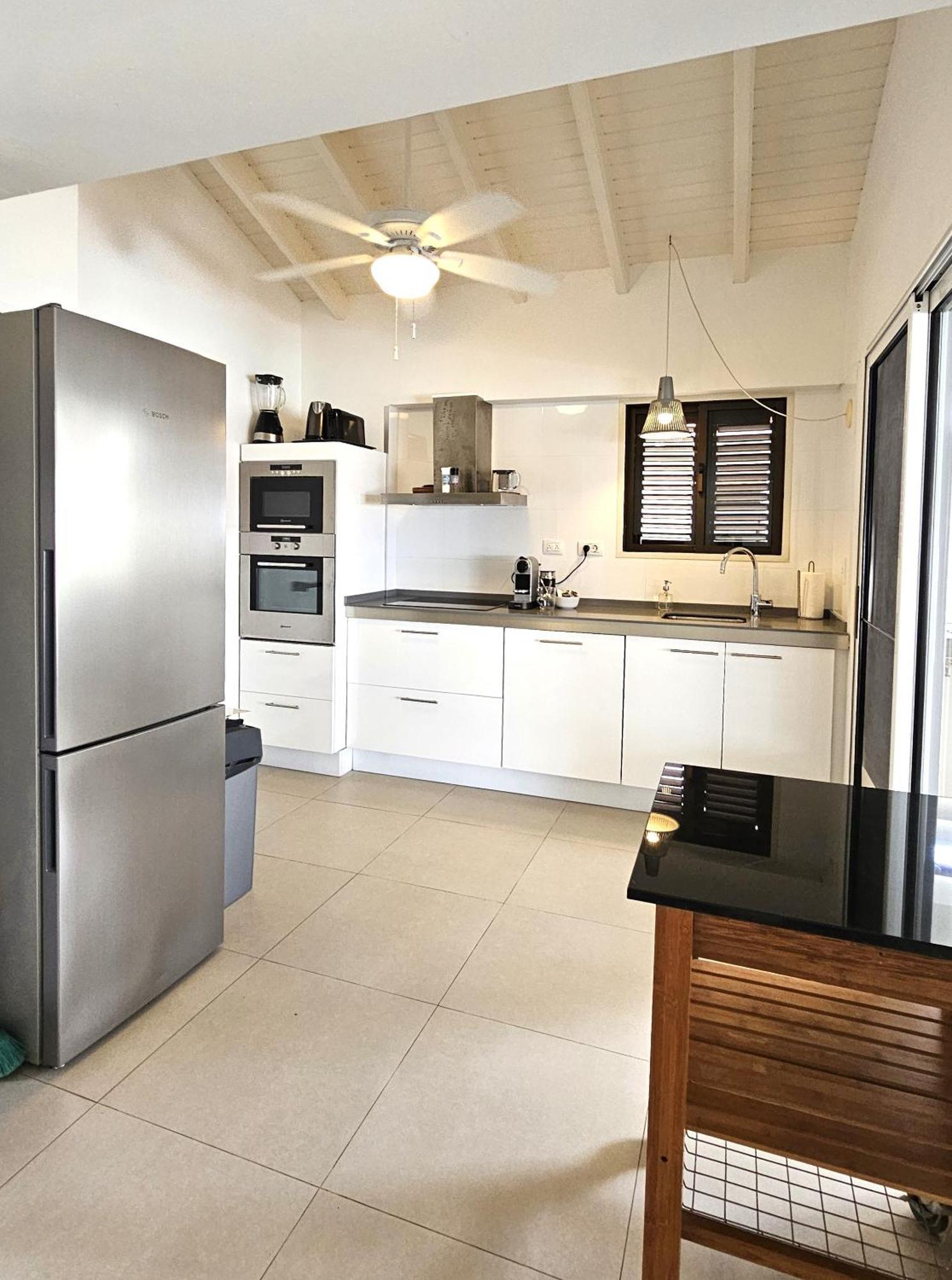 One Ocean Boutique Apartments & Suites Bonaire คราเลนไดค์ ภายนอก รูปภาพ