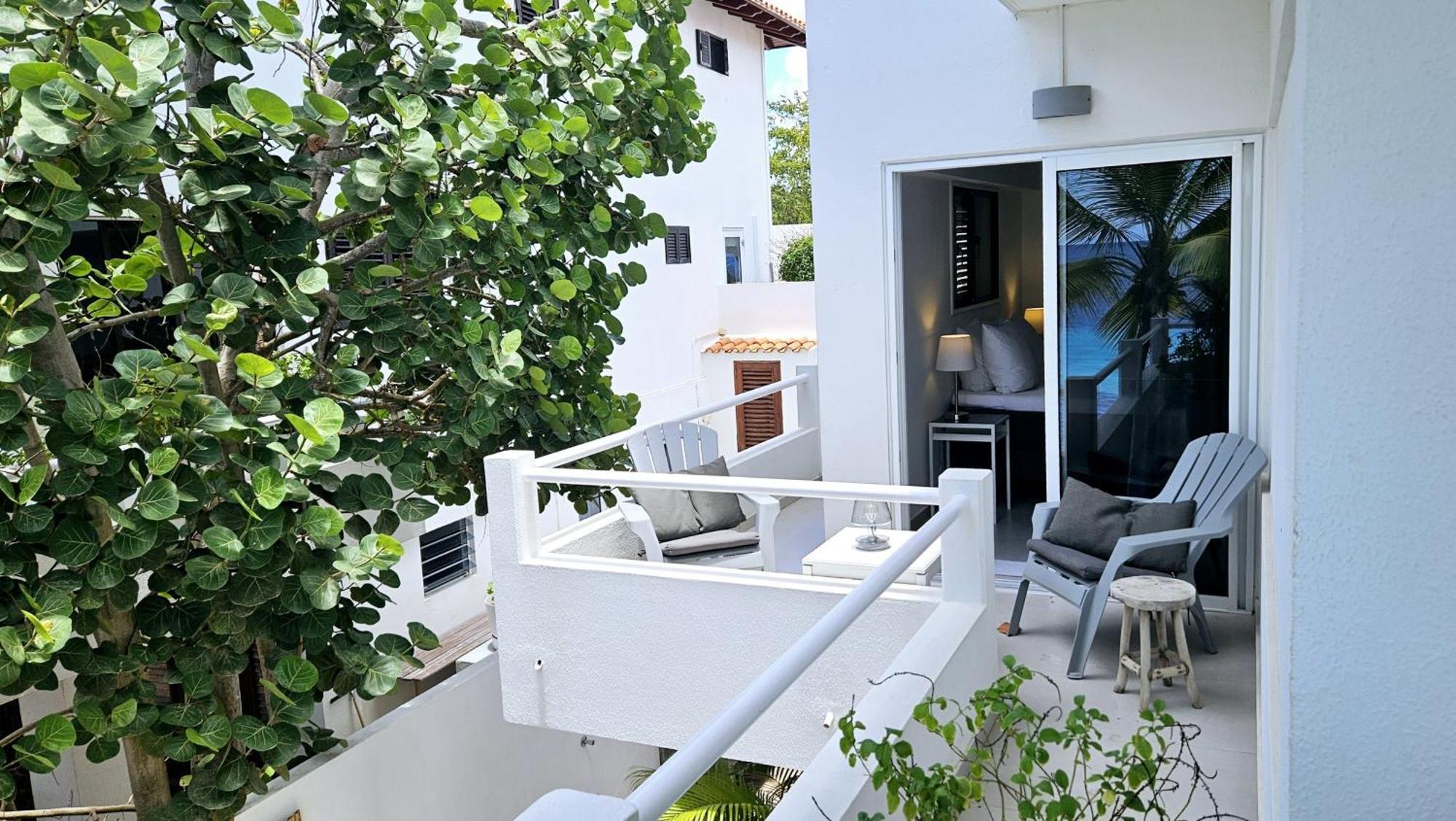 One Ocean Boutique Apartments & Suites Bonaire คราเลนไดค์ ภายนอก รูปภาพ