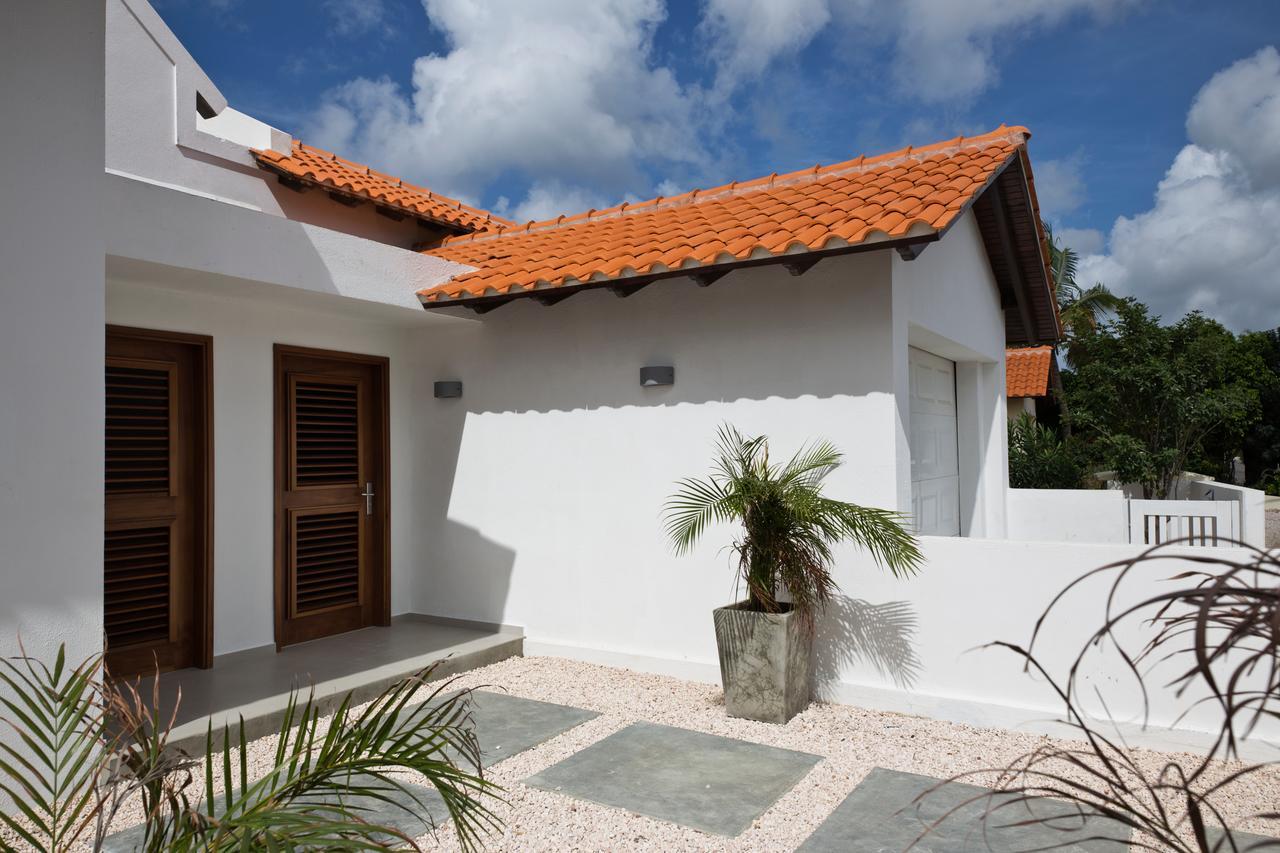 One Ocean Boutique Apartments & Suites Bonaire คราเลนไดค์ ภายนอก รูปภาพ